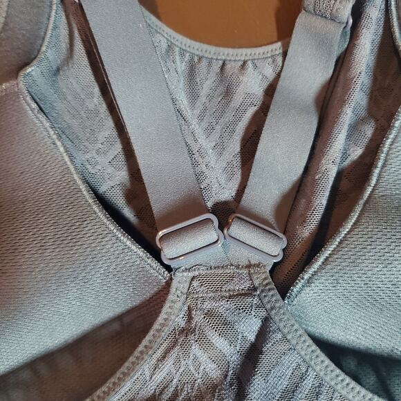 Victoria's Secret ON POINT Blue Mesh Lace High Neck Sports Bra 34B Molded Cups - Picture 9 of 15